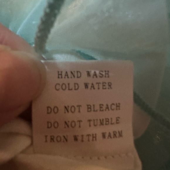 ♥️NWT RADZOLI Sheer Tunic/Dress colorful Unique Retails $60 Medium - Picture 7 of 9